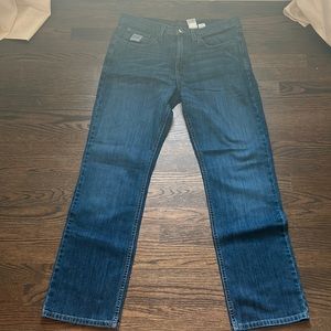 Cinch Jeans 34*32 to wear over cowboy boots.